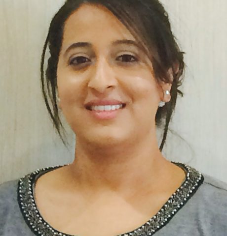 Dr Hashmita Bagga-Josan – Principal Dentist